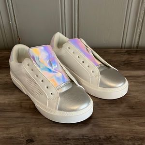 Never worn girls shoes size 13